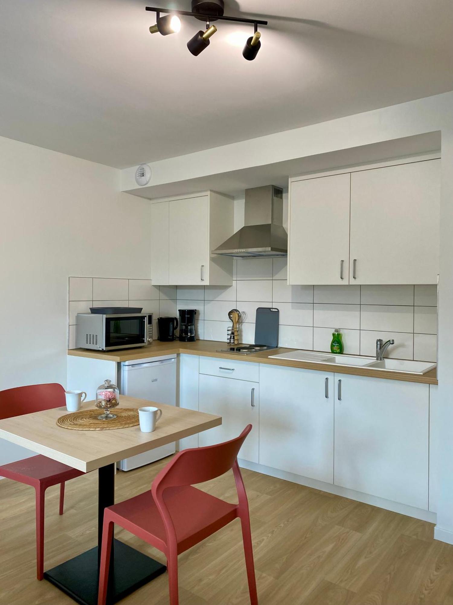 Hotel Au Chateau Villers-lès-Nancy 外观 照片